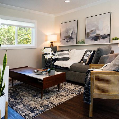 Shares Courtyard Luxury Apt - New! Rockledge Exteriér fotografie