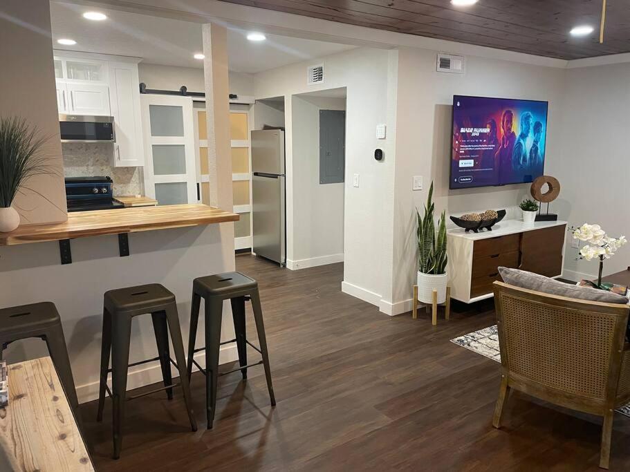 Shares Courtyard Luxury Apt - New! Rockledge Exteriér fotografie