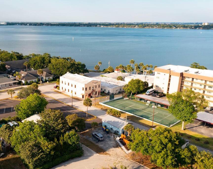 Shares Courtyard Luxury Apt - New! Rockledge Exteriér fotografie
